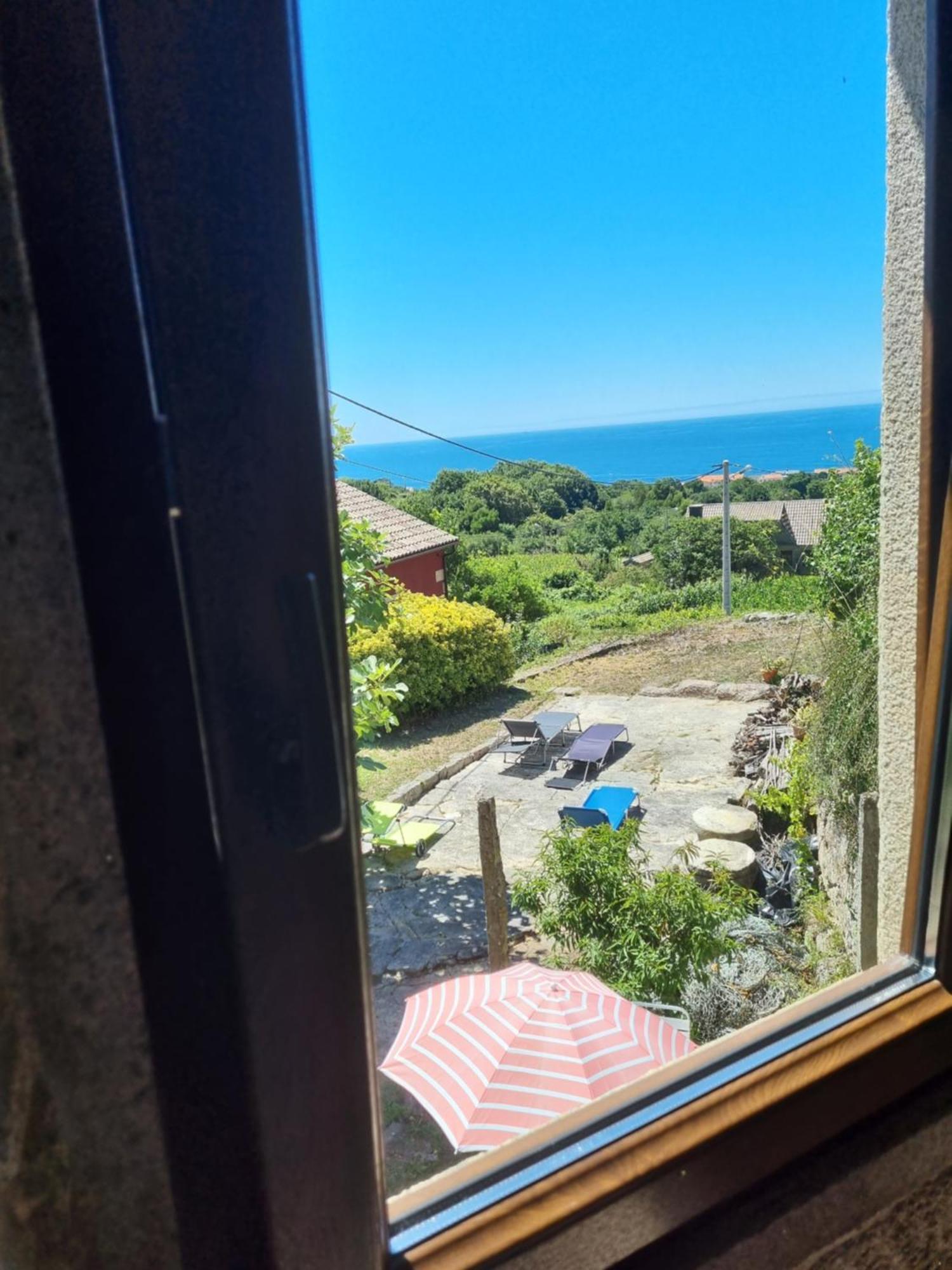 Alojamiento Casa Carlota Villadesuso Luaran gambar